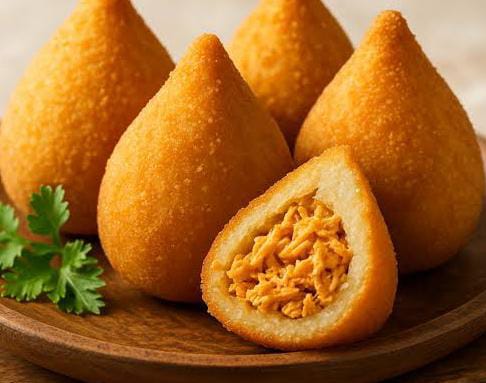 Coxinha Massa de Batata de Frango 